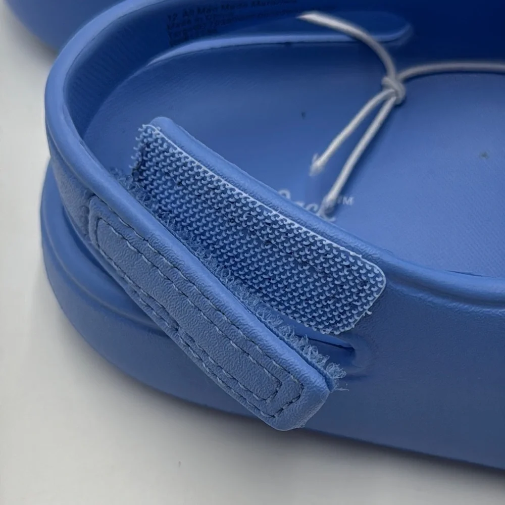 NWT Cat & Jack Kid's Blue Clogs Size 12 (Toddlers) - Picture 7 of 8